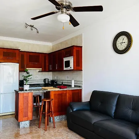 Casa vacanze Cozy Marina, Iris Fase 1, Wifi *
