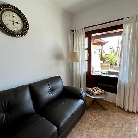 Cozy Marina, Iris Fase 1, Wifi Holiday home *