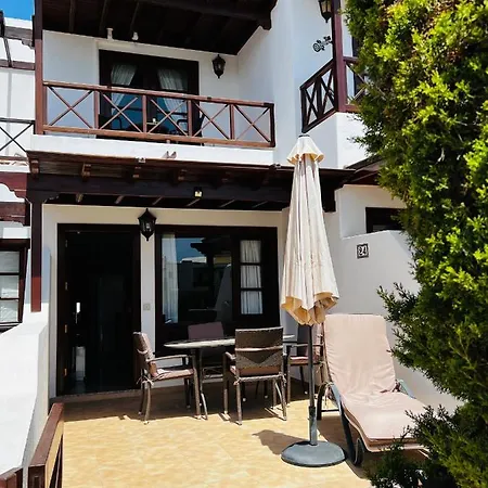 Cozy Marina, Iris Fase 1, Wifi Holiday home *